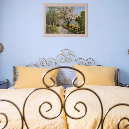 公寓 Und Bachmann *