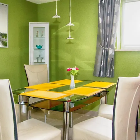 Und Bachmann 公寓 Wölfersheim